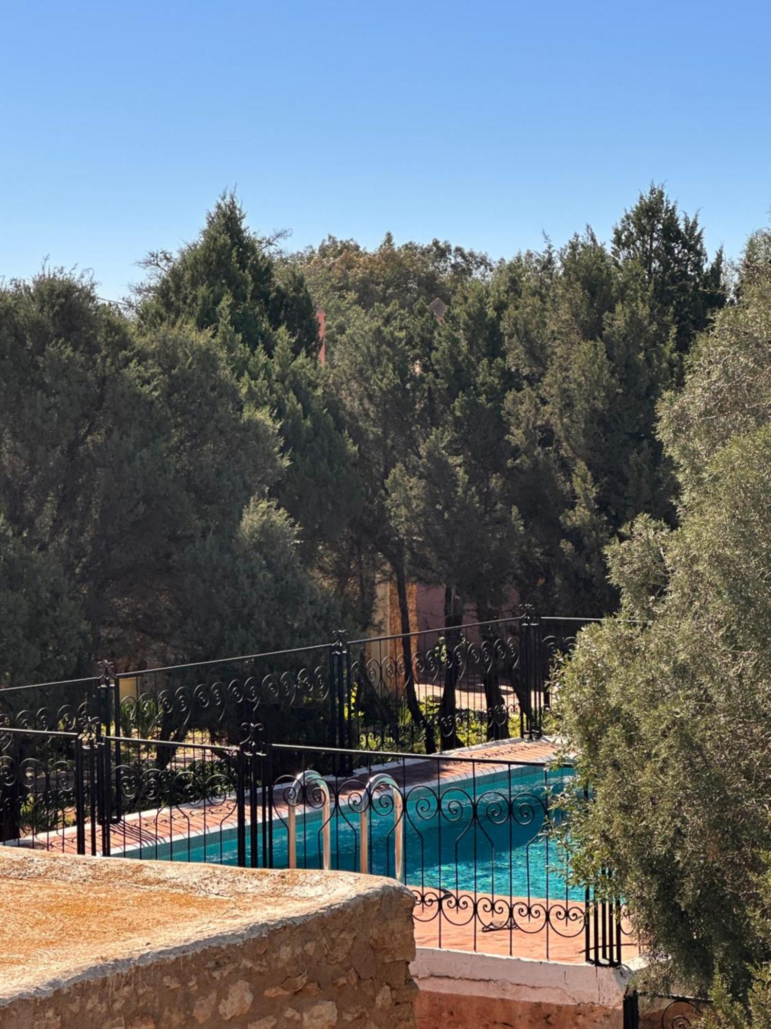אסאוירה Atlantis 12, Maison D'Hotes Et D'Art מראה חיצוני תמונה